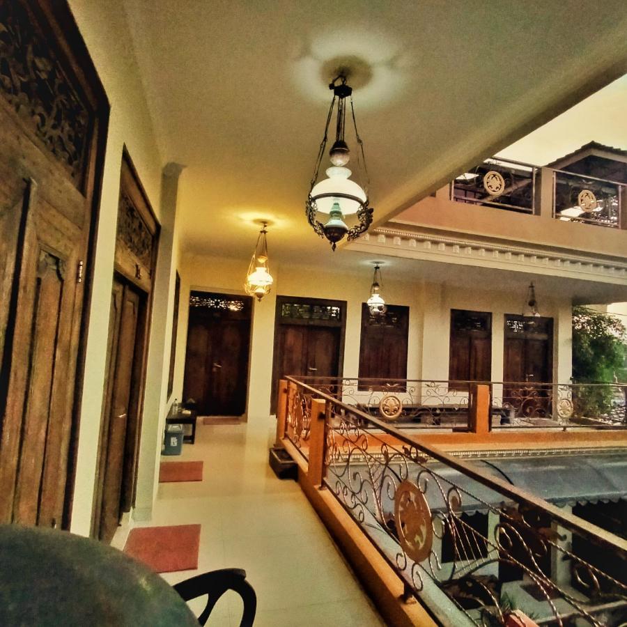 Jowo Kluthuk Heritage Kalasan Exterior photo