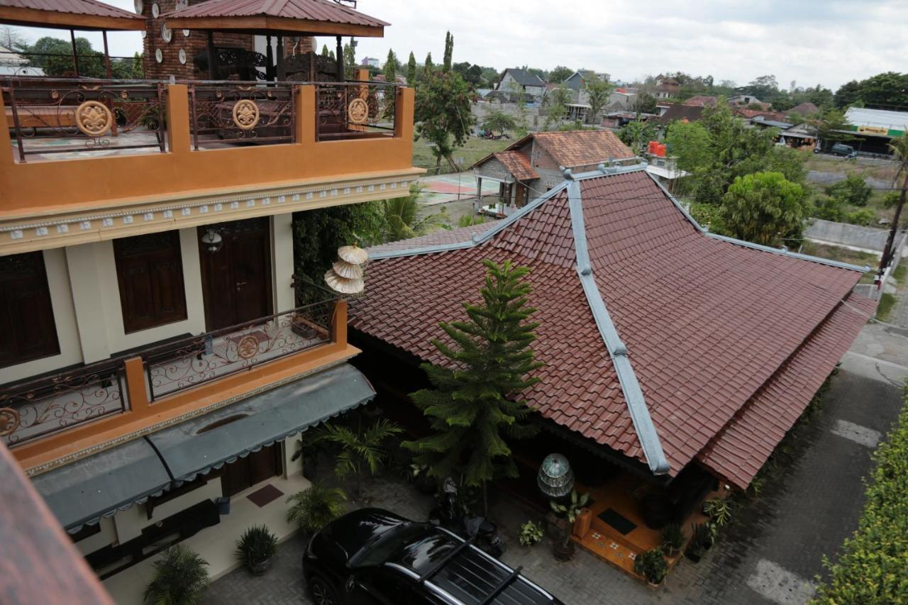 Jowo Kluthuk Heritage Kalasan Exterior photo