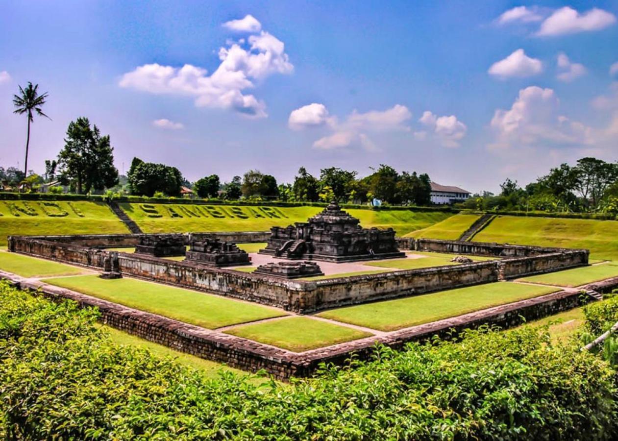 Jowo Kluthuk Heritage Kalasan Exterior photo